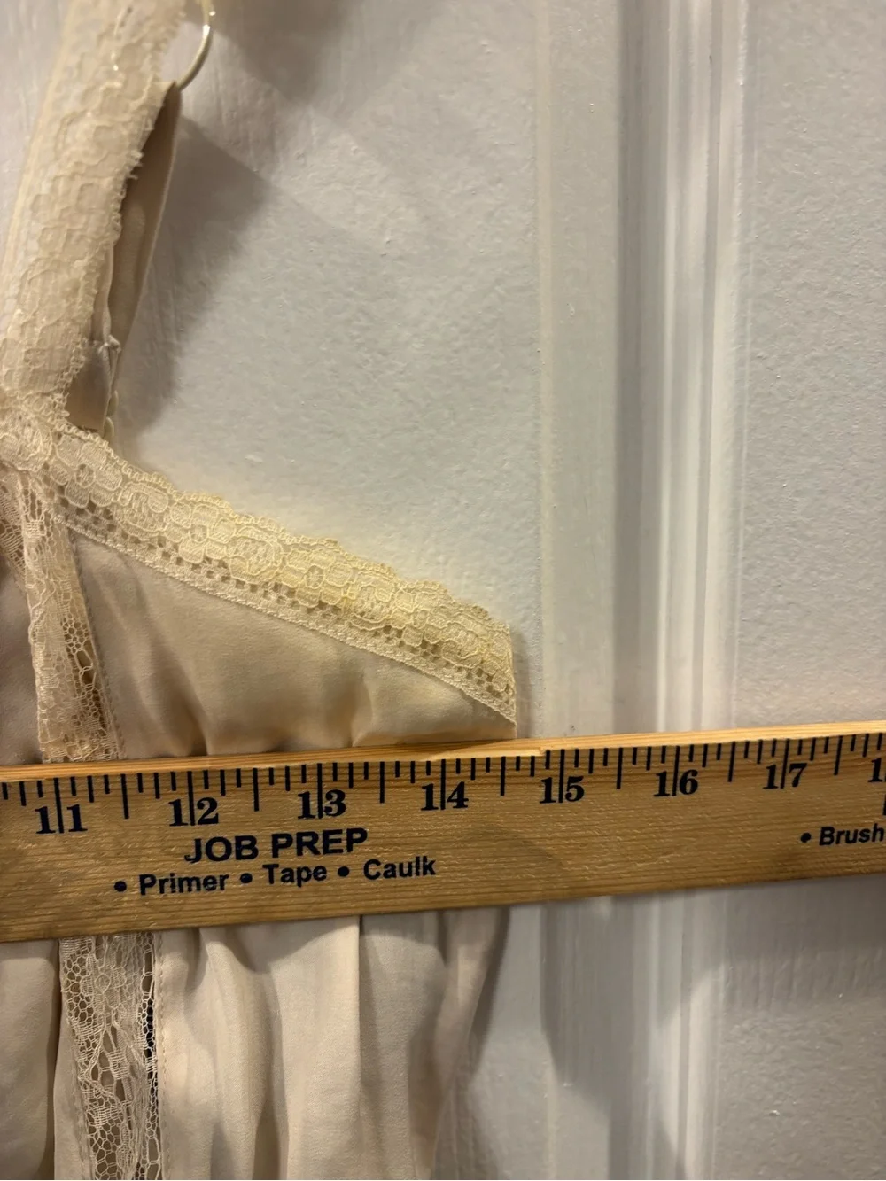 Urban Outfitters Lace-Trim Satin-Feel Side Bow Cropped Cream Camisole XS - Picture 6 of 7
